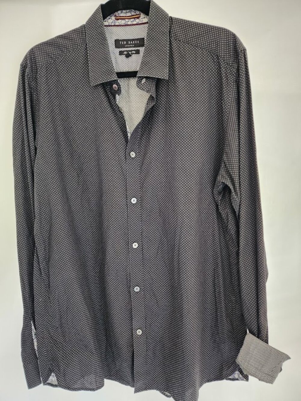 Ted Baker Men’s Long Sleeve Button-Down Shirt – Size Small